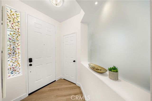 1906 Timberwood, Irvine, CA 92620