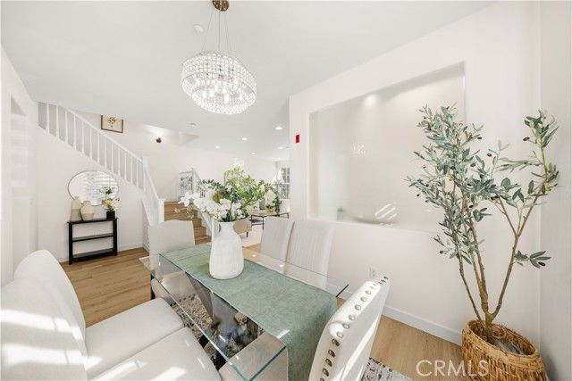 1906 Timberwood, Irvine, CA 92620