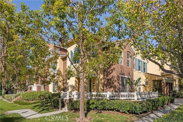 1906 Timberwood, Irvine, CA 92620