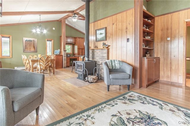 41 Allen Road, Hammond, NY 13646