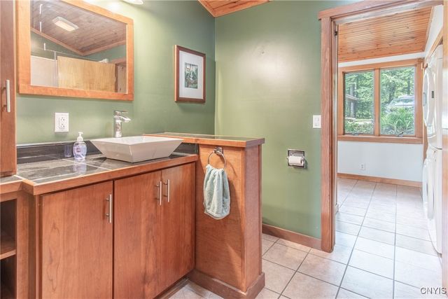 41 Allen Road, Hammond, NY 13646