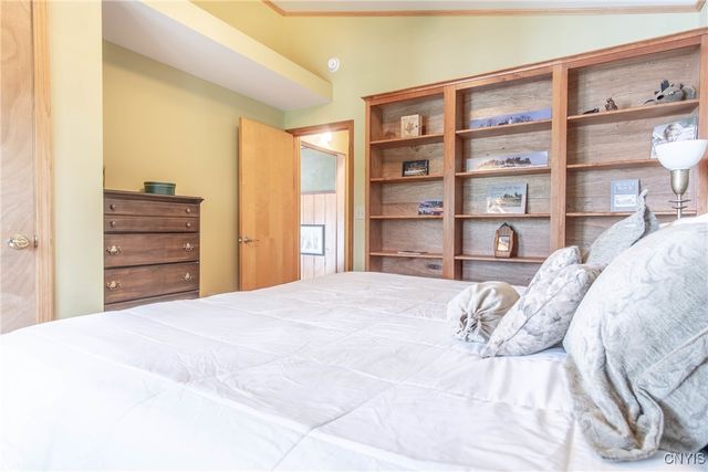 41 Allen Road, Hammond, NY 13646