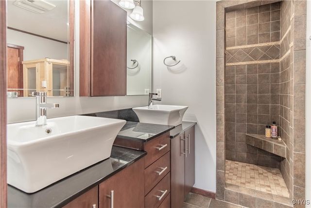 41 Allen Road, Hammond, NY 13646