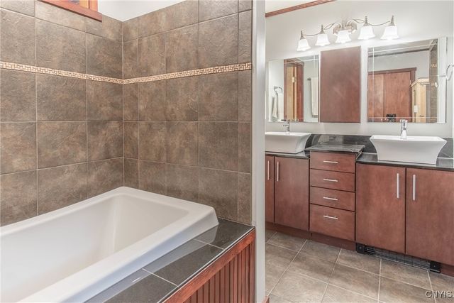 41 Allen Road, Hammond, NY 13646