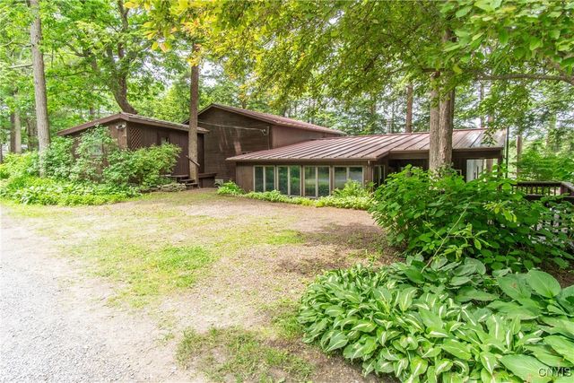 41 Allen Road, Hammond, NY 13646