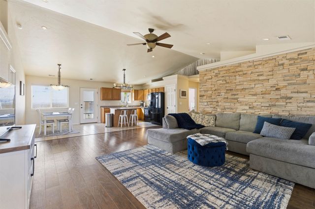 934 Cliffrose Avenue, Fruita, CO 81521