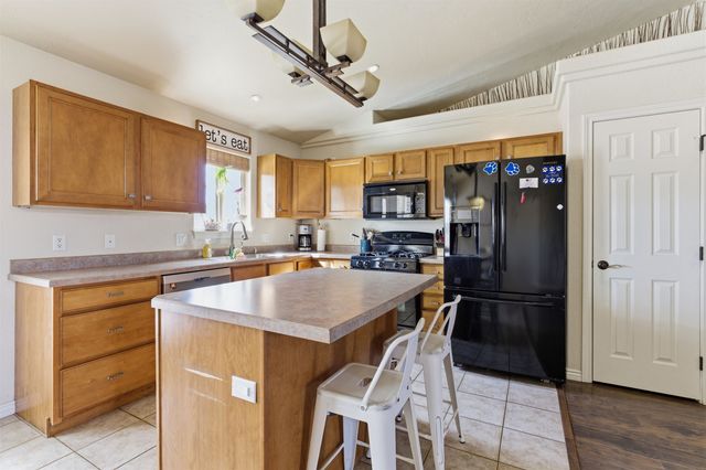 934 Cliffrose Avenue, Fruita, CO 81521