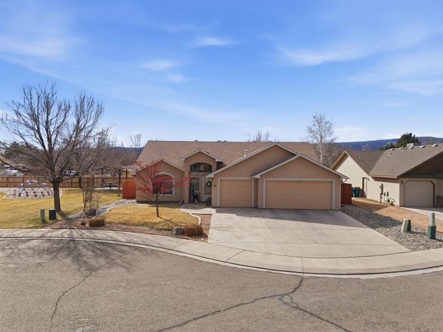 934 Cliffrose Avenue, Fruita, CO 81521