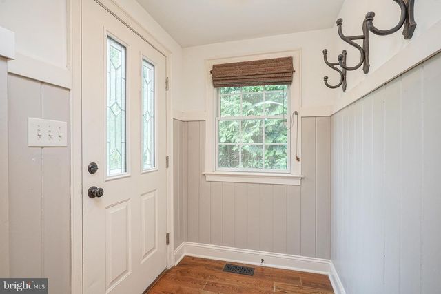 336 E CENTRAL AVE, Moorestown, NJ 08057