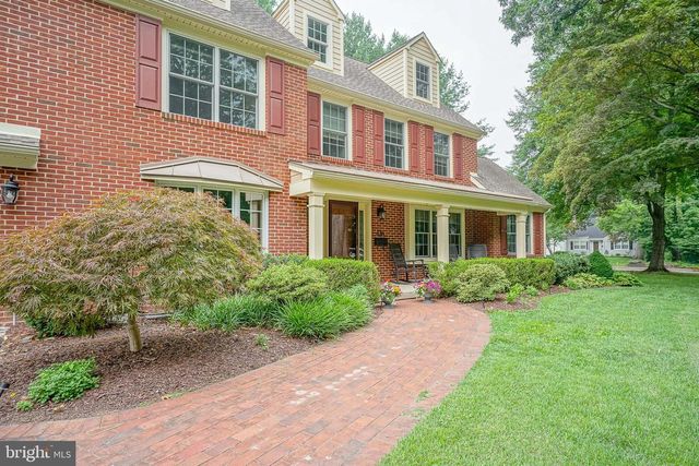 336 E CENTRAL AVE, Moorestown, NJ 08057