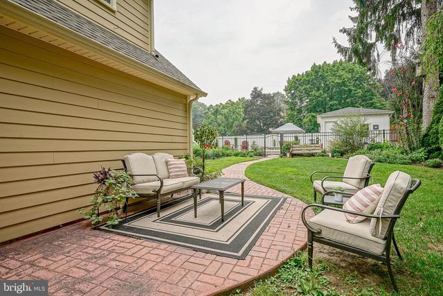336 E CENTRAL AVE, Moorestown, NJ 08057