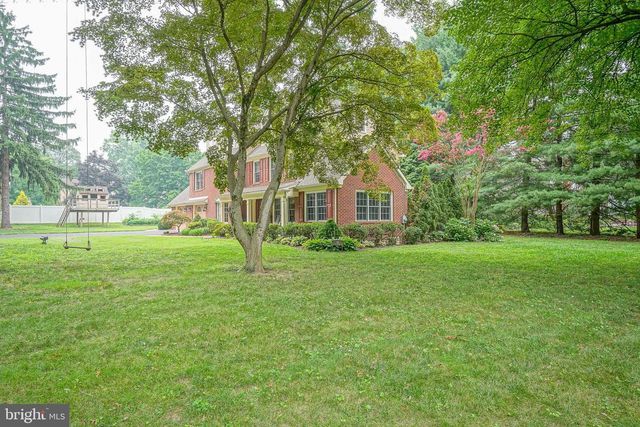 336 E CENTRAL AVE, Moorestown, NJ 08057
