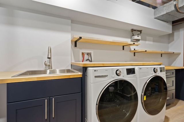 1615 N Vine Street, Chicago, IL 60614