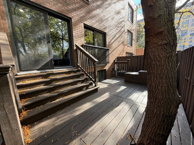 1615 N Vine Street, Chicago, IL 60614