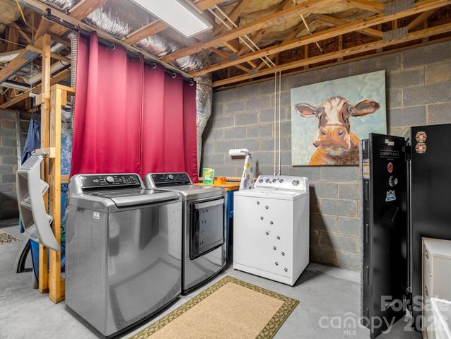 106 Lake Terrace Drive, Nebo, NC 28761