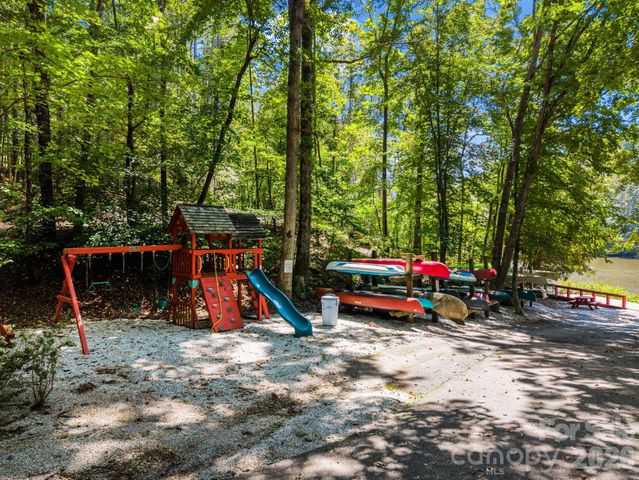 106 Lake Terrace Drive, Nebo, NC 28761