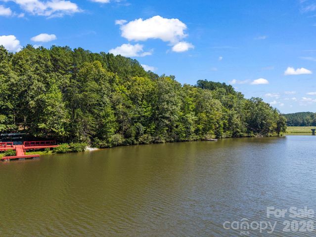 106 Lake Terrace Drive, Nebo, NC 28761