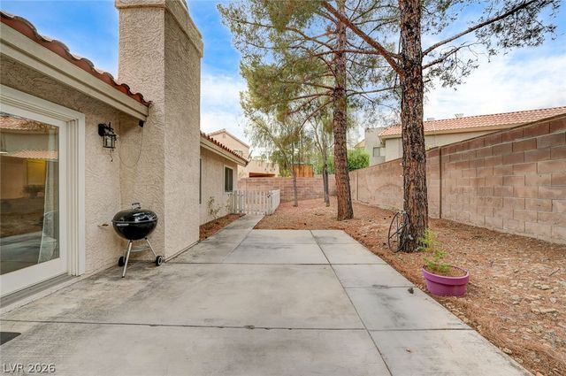 9616 Kinlock Court, Las Vegas, NV 89117