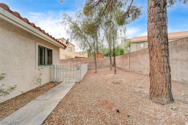 9616 Kinlock Court, Las Vegas, NV 89117