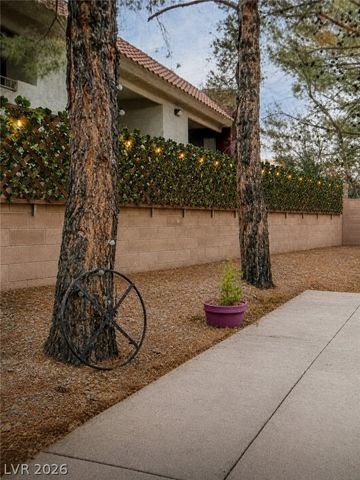 9616 Kinlock Court, Las Vegas, NV 89117