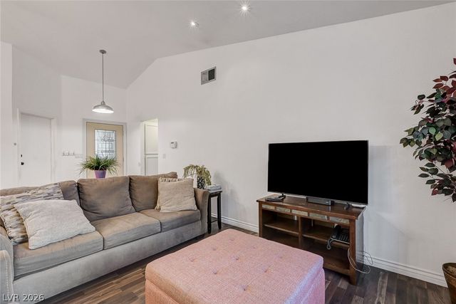 9616 Kinlock Court, Las Vegas, NV 89117