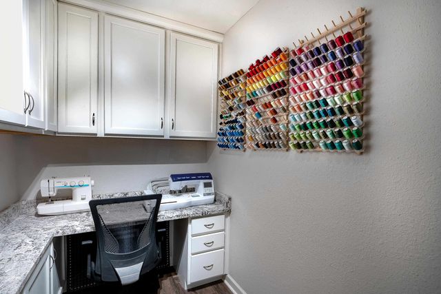 102 Remington Trl., Longview, TX 75604