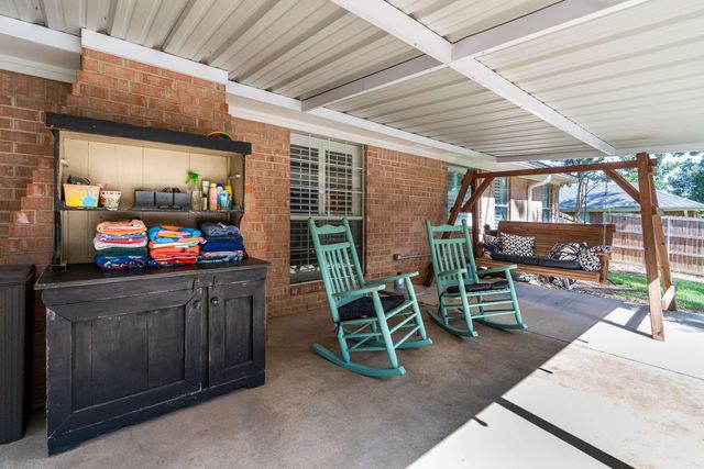 102 Remington Trl., Longview, TX 75604