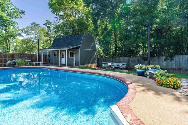 102 Remington Trl., Longview, TX 75604