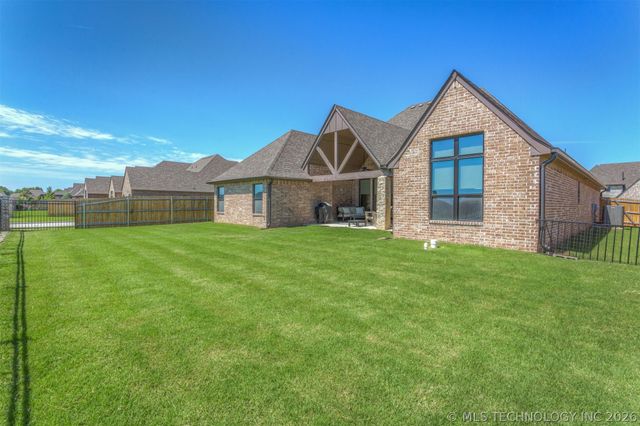 7901 N 147th East Avenue, Owasso, OK 74055