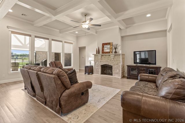 7901 N 147th East Avenue, Owasso, OK 74055