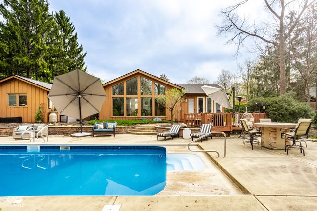 10373 Briar Creek Place, Carmel, IN 46033