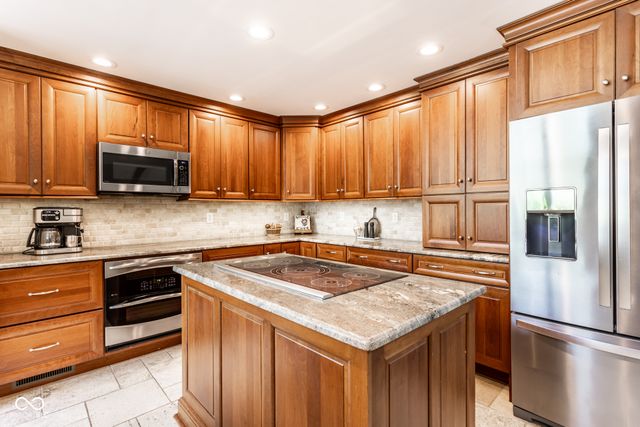 10373 Briar Creek Place, Carmel, IN 46033