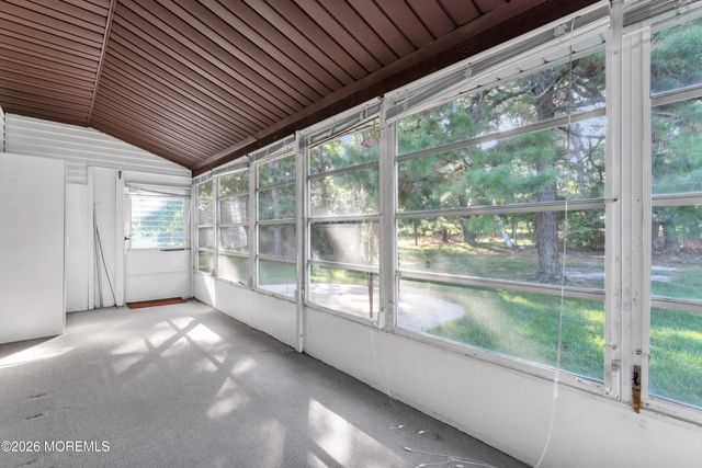 57 Penwood Drive 55, Whiting, NJ 08759