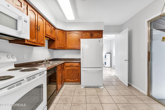 57 Penwood Drive 55, Whiting, NJ 08759