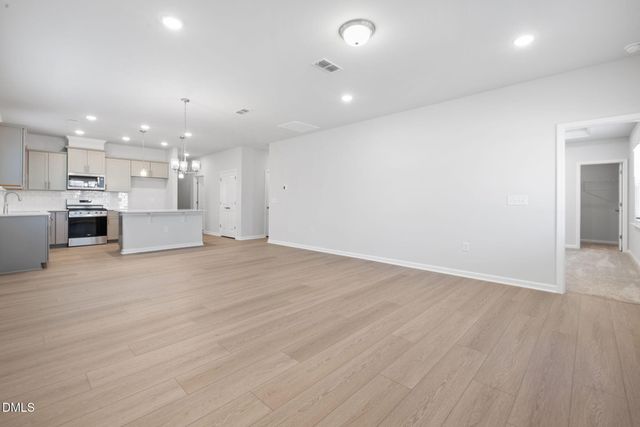 677 Fosterton Cottage Way, Raleigh, NC 27603