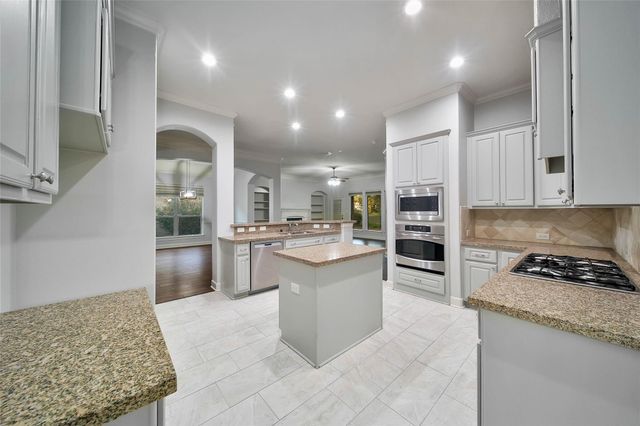 21047 Williams Creek Drive, Porter, TX 77365