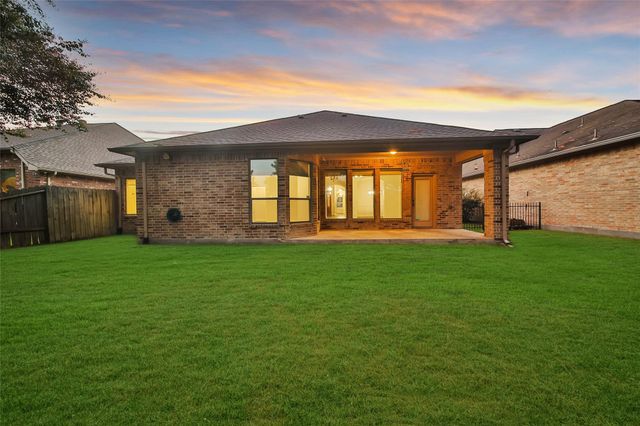 21047 Williams Creek Drive, Porter, TX 77365