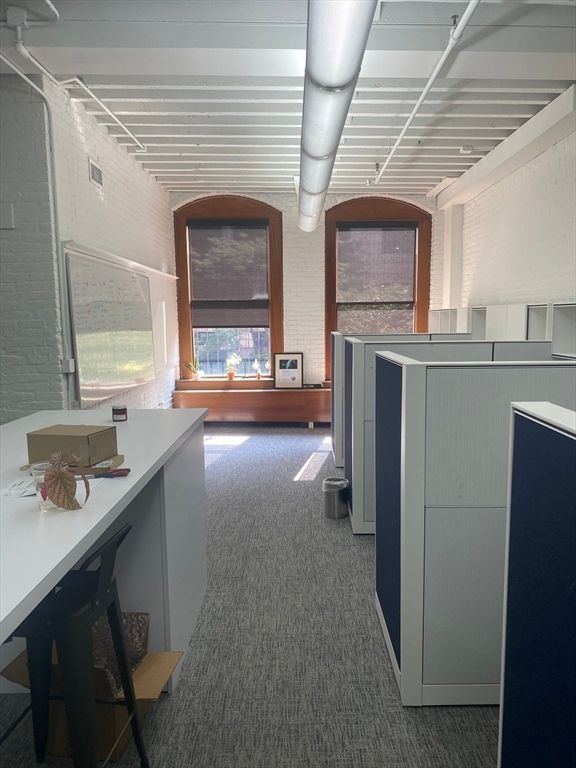 192 South 200+, Boston, MA 02110