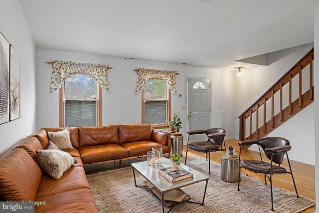 6 WHITEMARSH CT, Dover, DE 19904