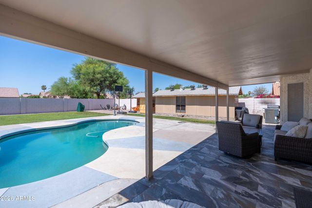 7749 W BOCA RATON Road, Peoria, AZ 85381