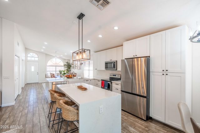 7749 W BOCA RATON Road, Peoria, AZ 85381