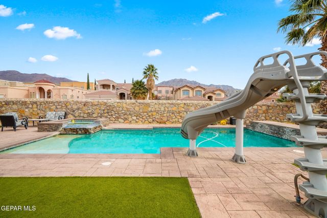 1212 FRANKLIN NOOK Way, El Paso, TX 79912