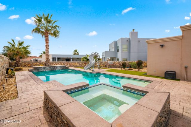 1212 FRANKLIN NOOK Way, El Paso, TX 79912