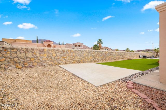 1212 FRANKLIN NOOK Way, El Paso, TX 79912