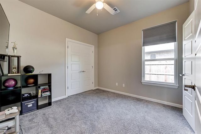 3008 Hunter Crest Drive, Edmond, OK 73034