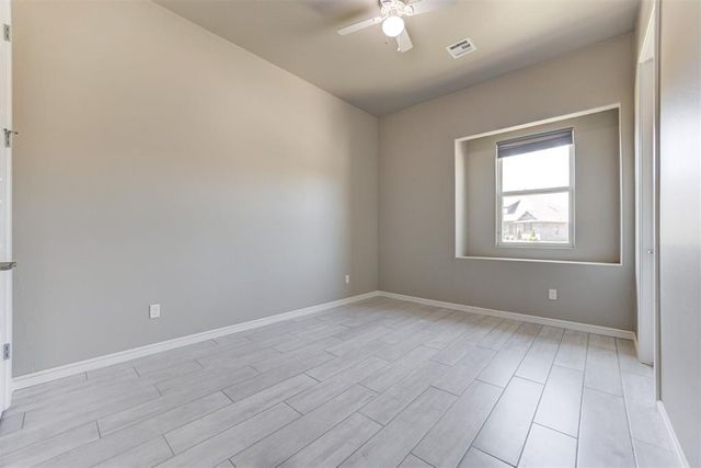3008 Hunter Crest Drive, Edmond, OK 73034