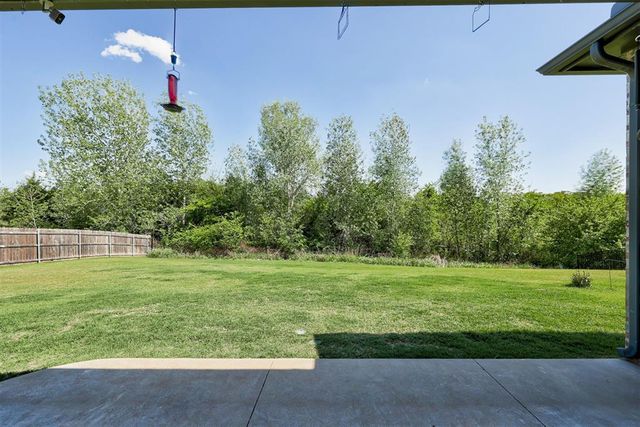 3008 Hunter Crest Drive, Edmond, OK 73034