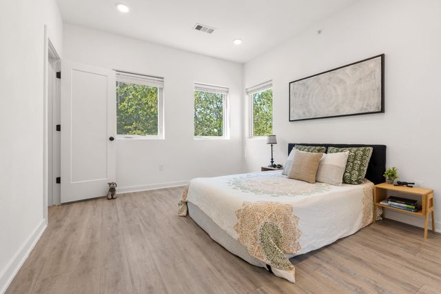 5924 S Congress Ave 85, Austin, TX 78745