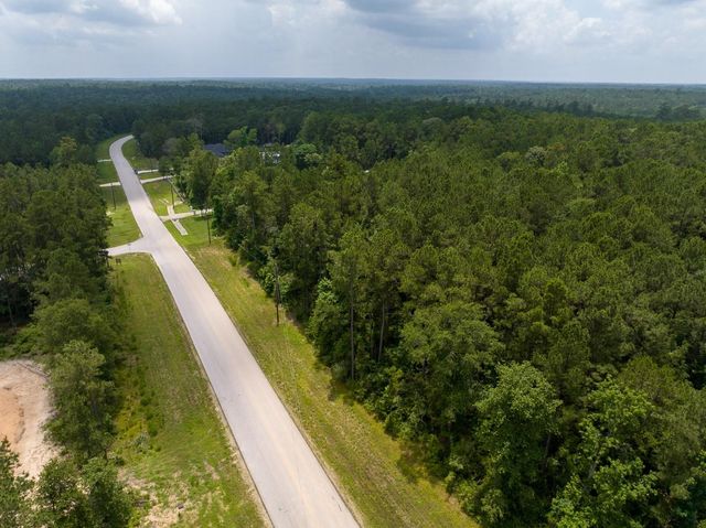 01 Lonestar Rd, Huntsville, TX 77340