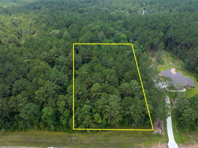 01 Lonestar Rd, Huntsville, TX 77340